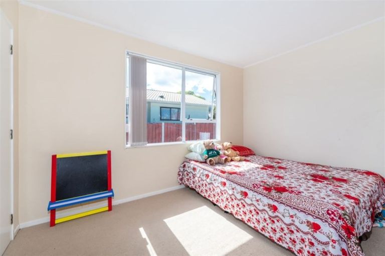 Photo of property in 40 Armada Drive, Ranui, Auckland, 0612