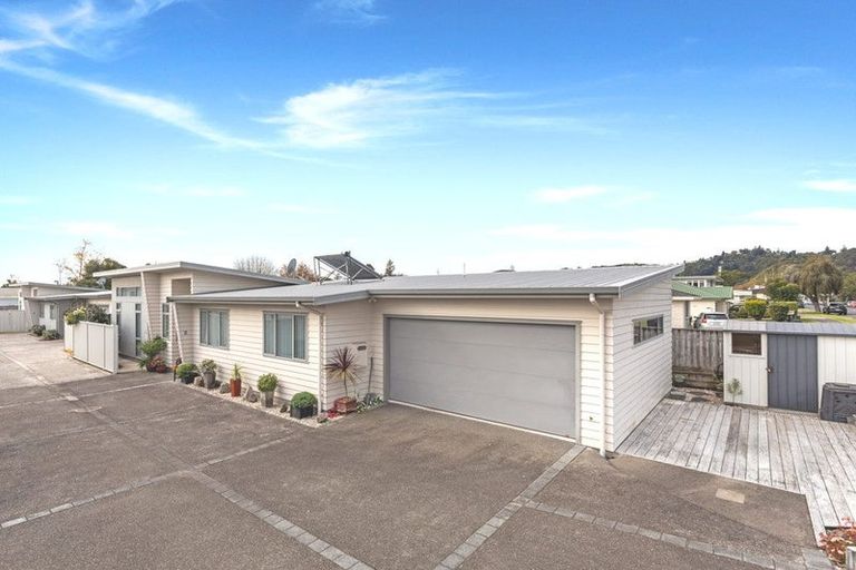 Photo of property in 2/18 Victoria Avenue, Whakatane, 3120