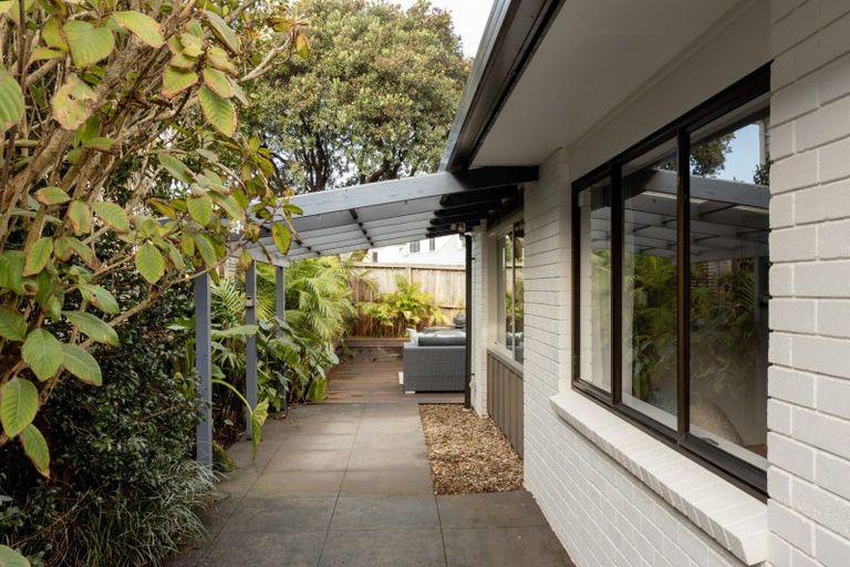 Photo of property in 1 Yale Street, Mount Maunganui, 3116