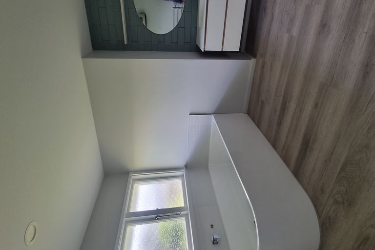 Photo of property in 412 Halswell Road, Halswell, Christchurch, 8025