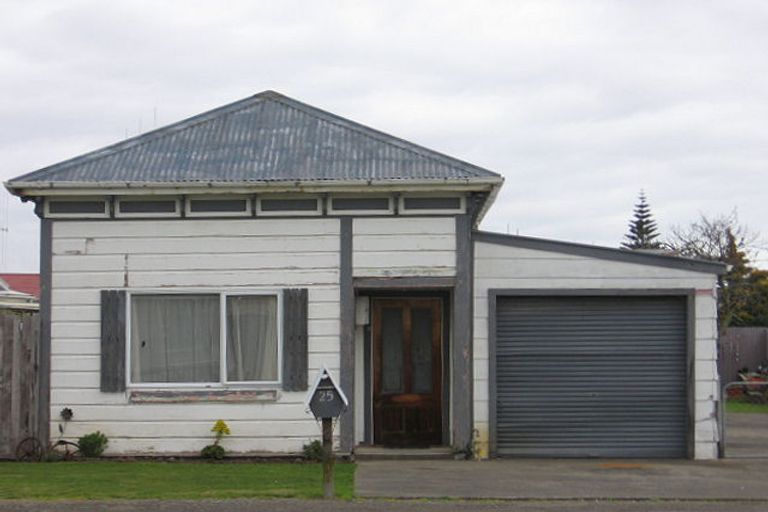 Photo of property in 25a Mako Mako Road, Levin, 5510