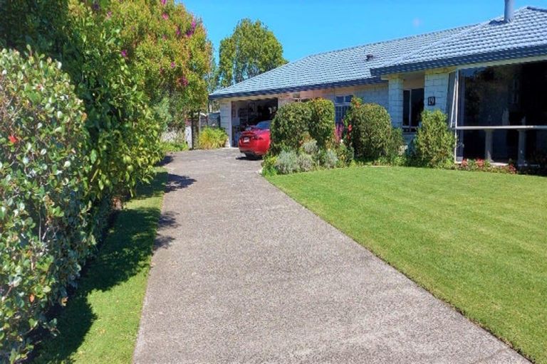 Photo of property in 19 Springbok Avenue, Whitianga, 3510
