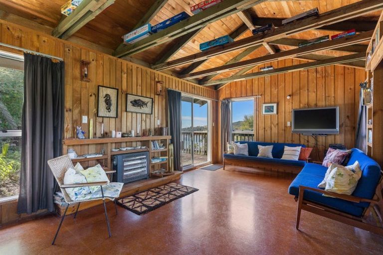 Photo of property in 6 Kapakapa Road, Opoutere, Whangamata, 3691