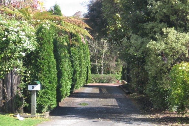Photo of property in 4 Warwick Drive, Lynmore, Rotorua, 3010
