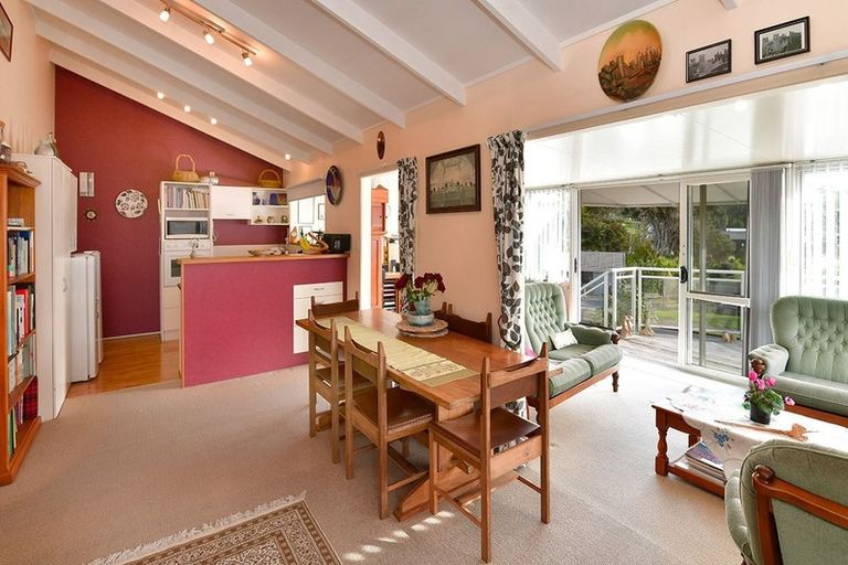 Photo of property in 24 Gerontius Lane, Snells Beach, 0920