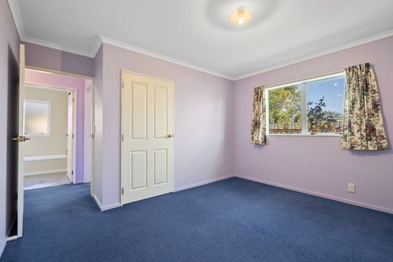 Photo of property in 4 Seaforth Avenue, Milson, Palmerston North, 4414