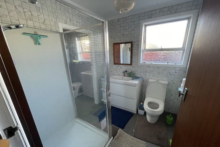 Photo of property in 3/69 Eliot Street, New Plymouth, 4310