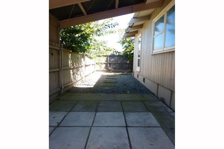 Photo of property in 1/171 Springs Road, Hornby, Christchurch, 8042