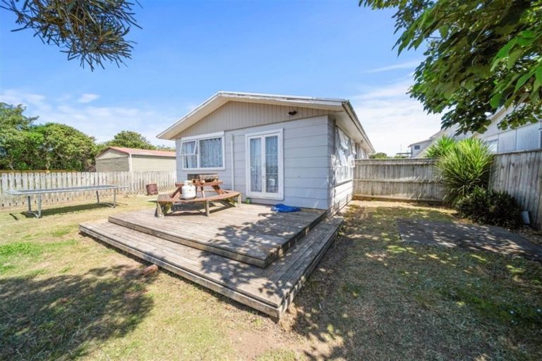 Photo of property in 10a Galt Street, Hawera, 4610