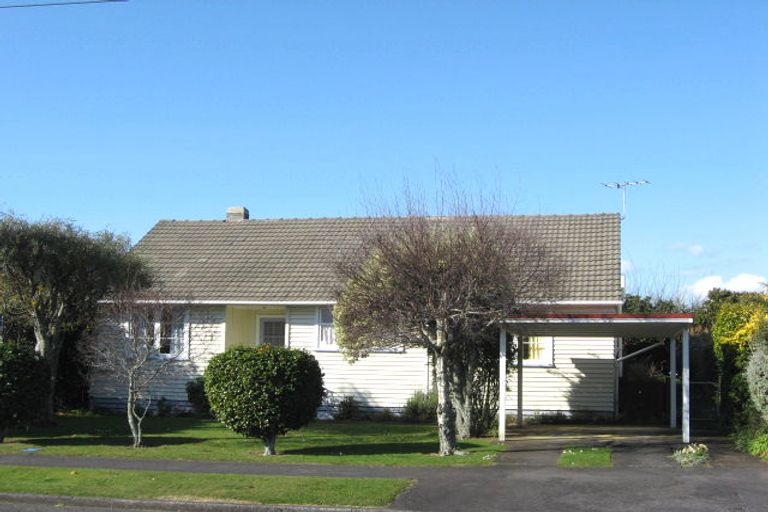 Photo of property in 47 Lismore Street, Merrilands, New Plymouth, 4312