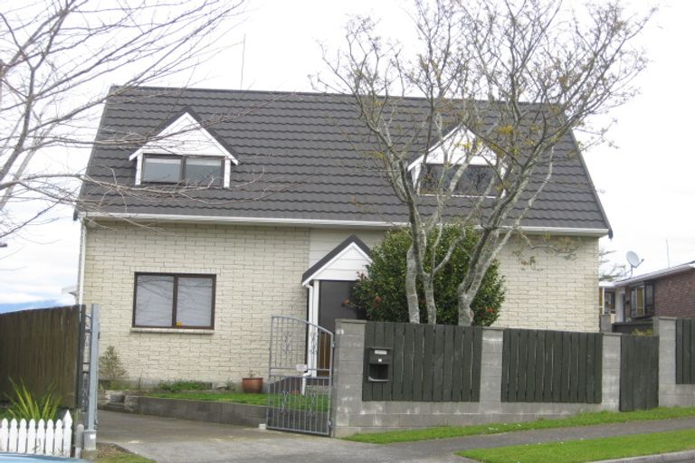 Photo of property in 38 Trelawney Crescent, Westown, New Plymouth, 4310