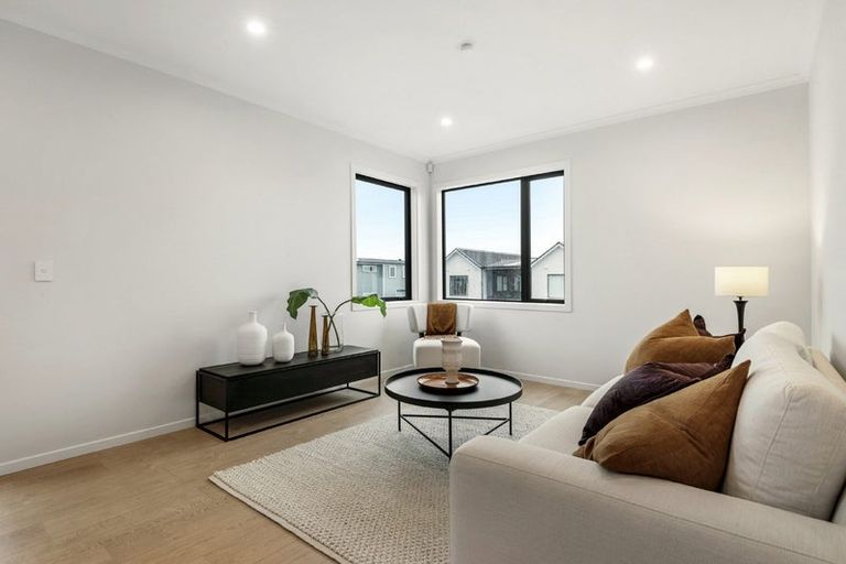 Photo of property in 7/18 Rigby Drive, Whenuapai, Auckland, 0618