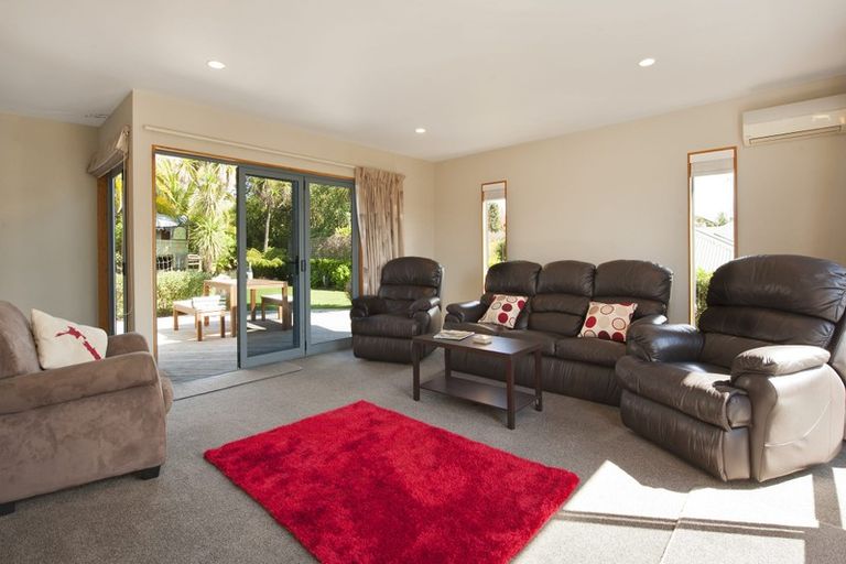 Photo of property in 8 Citrus Grove, Mapua, 7005