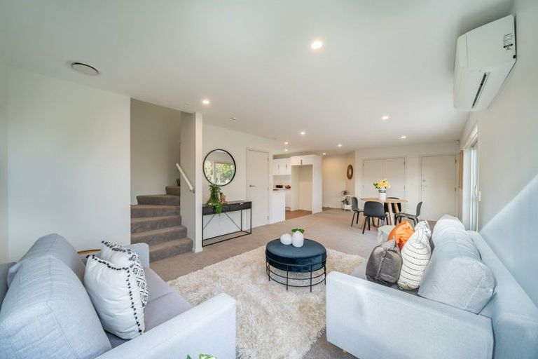 Photo of property in 11 Himalaya Crescent, Khandallah, Wellington, 6035