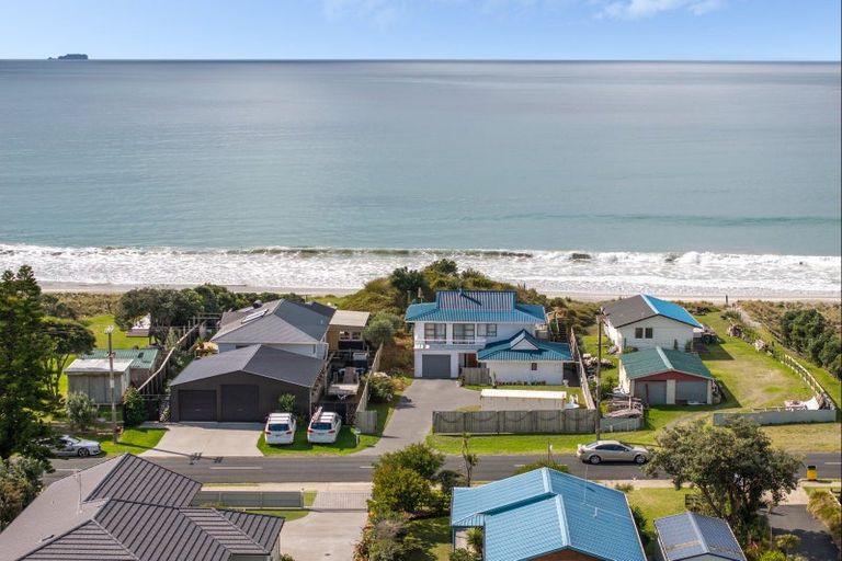 Photo of property in 563 Pukehina Parade, Pukehina, Te Puke, 3189