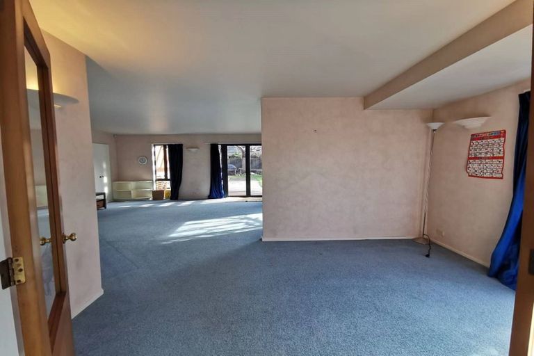 Photo of property in 85 Peer Street, Upper Riccarton, Christchurch, 8041