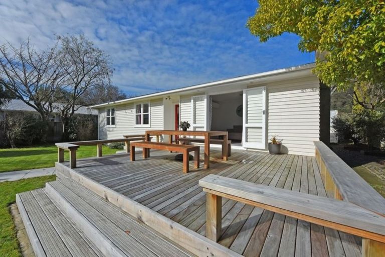 Photo of property in 43a Seddon Street, Wallaceville, Upper Hutt, 5018