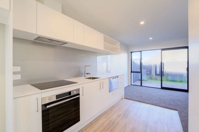 Photo of property in 6/14 Lonsdale Street, New Brighton, Christchurch, 8083