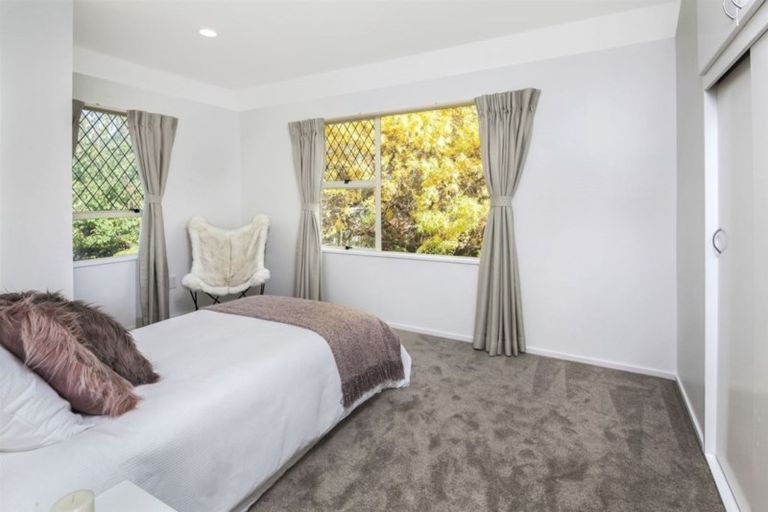 Photo of property in 19 San Rafael Place, Burnside, Christchurch, 8053
