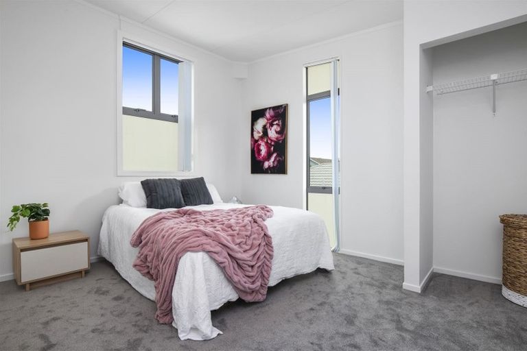 Photo of property in 2b Racecourse Road, Waiuku, 2123