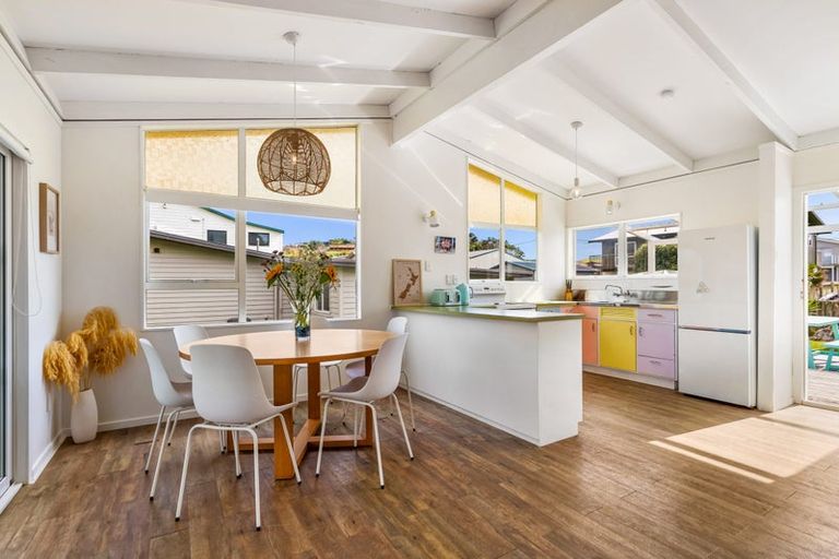 Photo of property in 744 Taiharuru Road, Taiharuru, Parua Bay, 0192