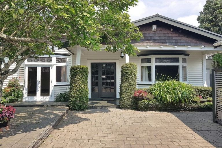 Photo of property in 706 High Street, Boulcott, Lower Hutt, 5010