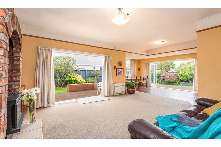 Photo of property in 8 Kauri Street, Riccarton, Christchurch, 8041