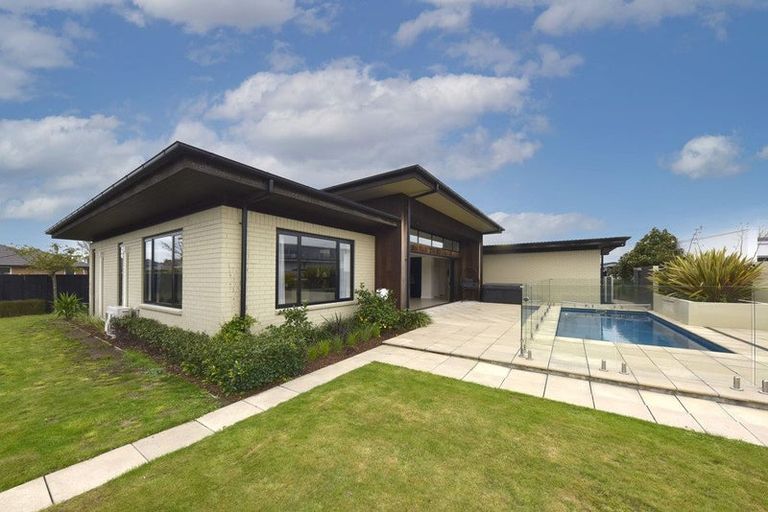 Photo of property in 39 Hamill Road, Halswell, Christchurch, 8025