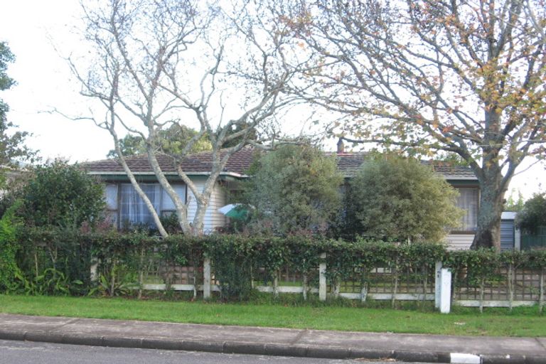 Photo of property in 1 Clayton Road, Manurewa, Auckland, 2102