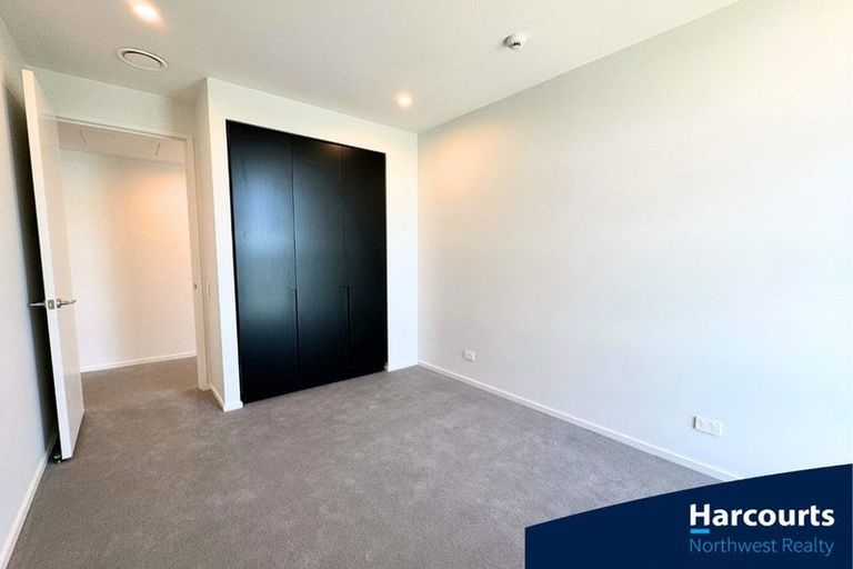 Photo of property in 501/6 Boundary Road, Hobsonville, Auckland, 0616
