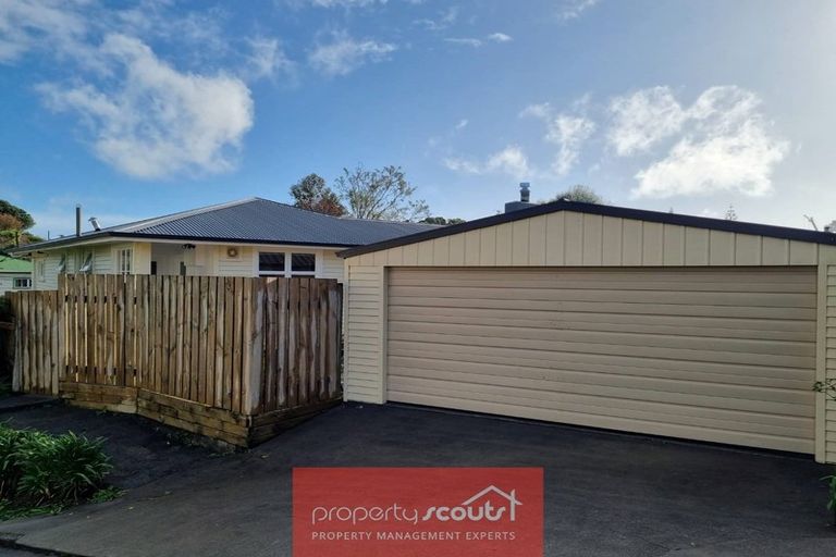 Photo of property in 5 Pembroke Street, Westown, New Plymouth, 4310
