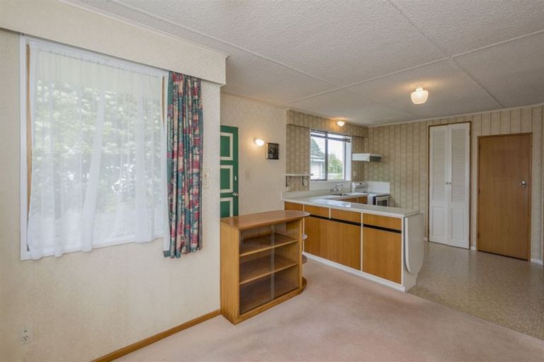 Photo of property in 2 Anzac Road, Otaki, 5512