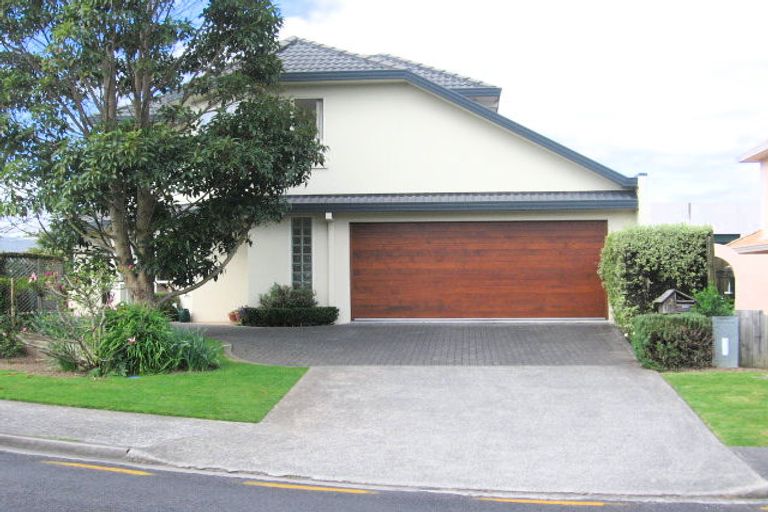 Photo of property in 2 Selwyn Street, Tauranga, 3110