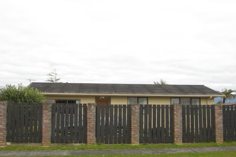 Photo of property in 34 Trelawney Crescent, Westown, New Plymouth, 4310