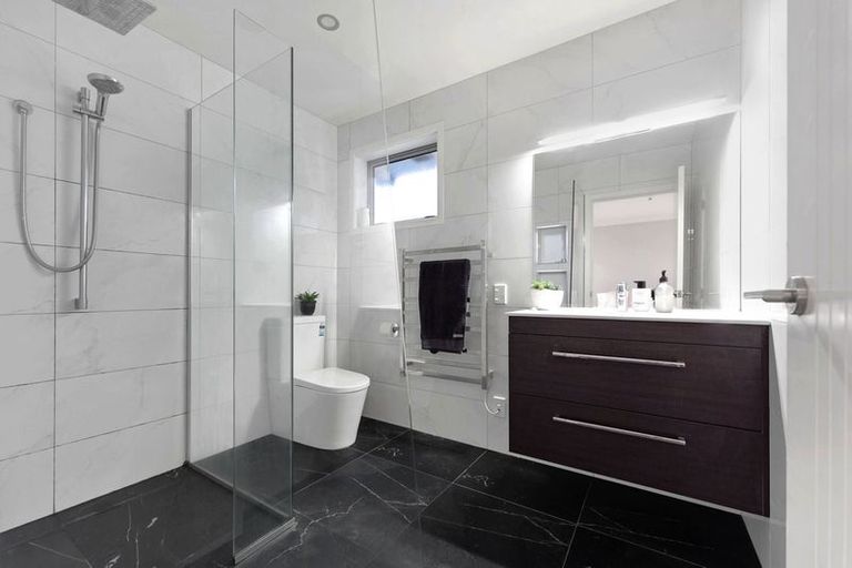 Photo of property in 56 Hillpark Drive, Pokeno, 2402