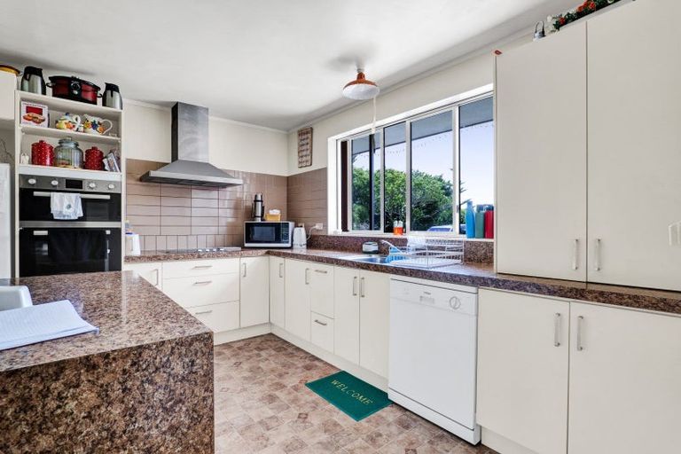 Photo of property in 156 Manutahi Road, Tarurutangi, New Plymouth, 4372