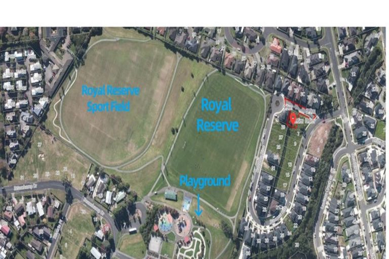 Photo of property in 5a Baumea Rise, Massey, Auckland, 0614