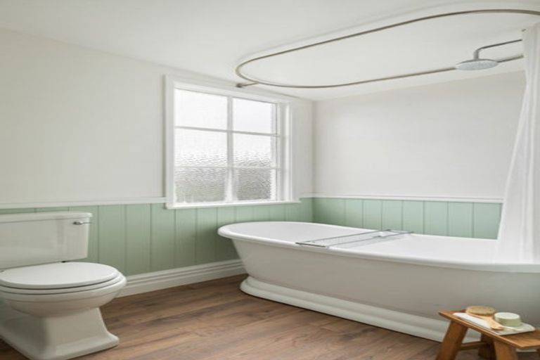 Photo of property in 18 Silverton Road, Waihi, 3610