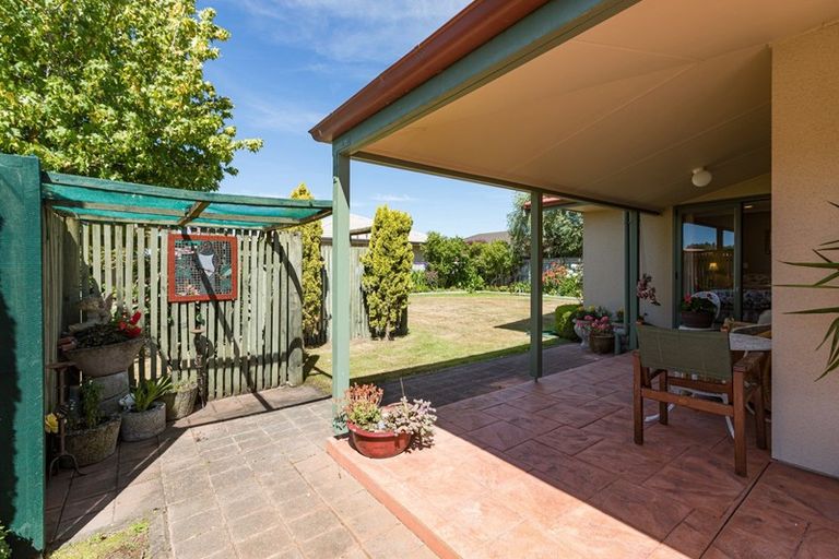 Photo of property in 7 Belgrove Drive, Waipukurau, 4200