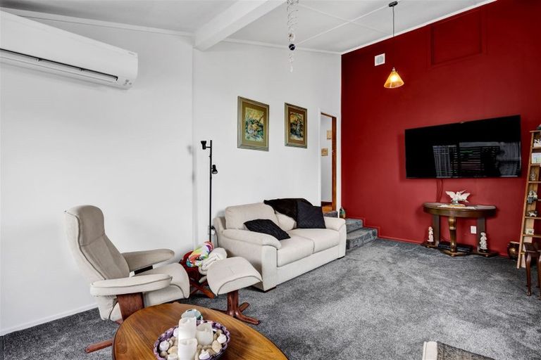 Photo of property in 212b Carrington Street, Vogeltown, New Plymouth, 4310