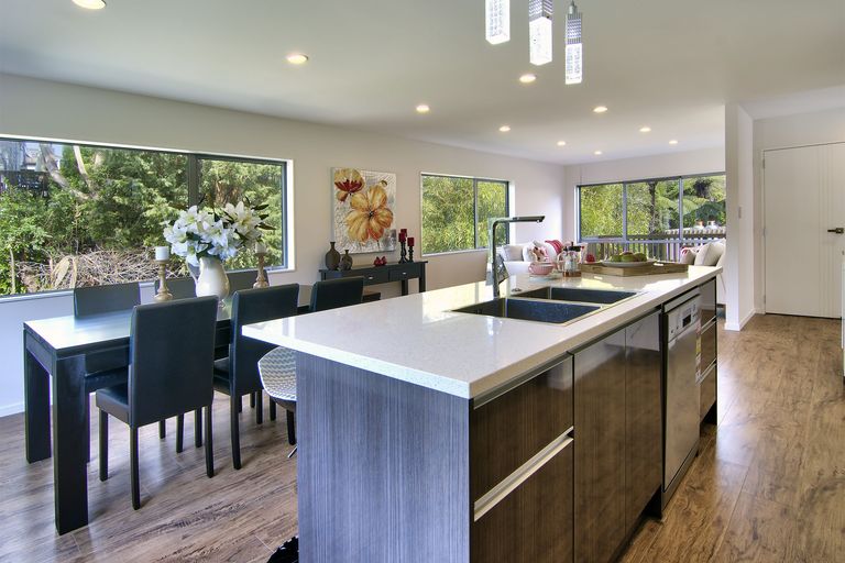 Photo of property in 18c Oriana Avenue, Lynfield, Auckland, 1042