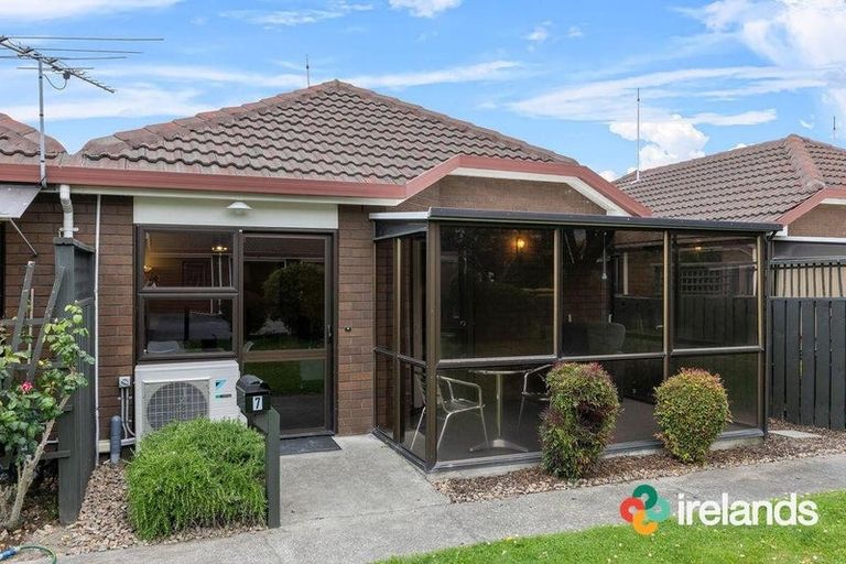 Photo of property in 7/218 Lincoln Road, Addington, Christchurch, 8024