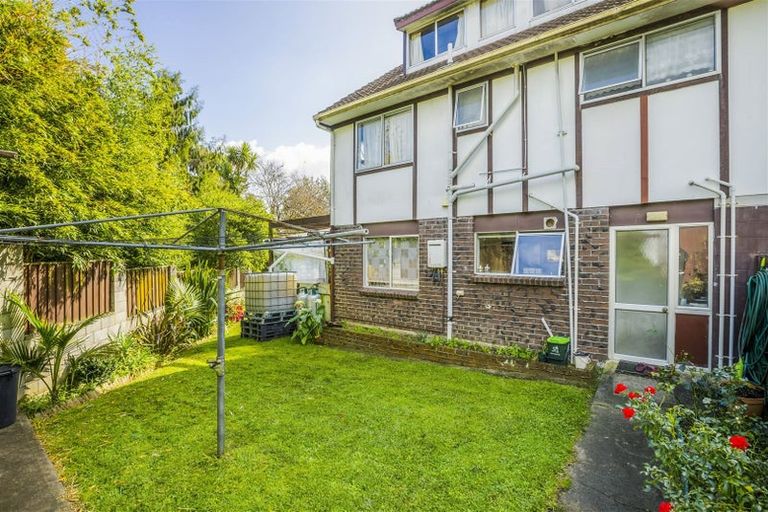 Photo of property in 3/49 Seabrook Avenue, New Lynn, Auckland, 0600