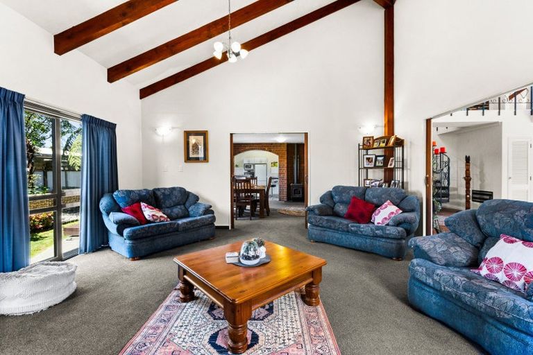 Photo of property in 35 Ngarimu Crescent, Taradale, Napier, 4112