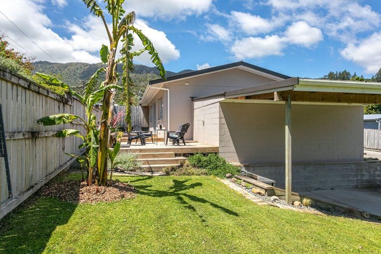 Photo of property in 2065 Rings Road, Coromandel, 3506