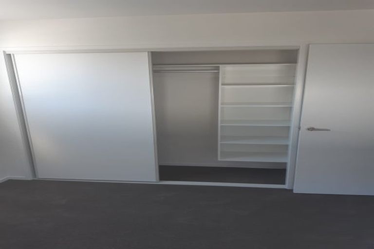 Photo of property in 6/45 Division Street, Riccarton, Christchurch, 8041