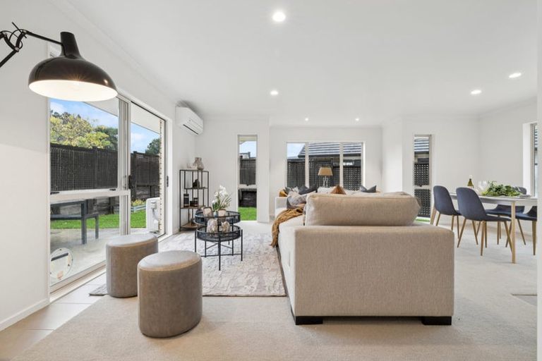 Photo of property in 58 Lough Bourne Drive, Pukekohe, 2120