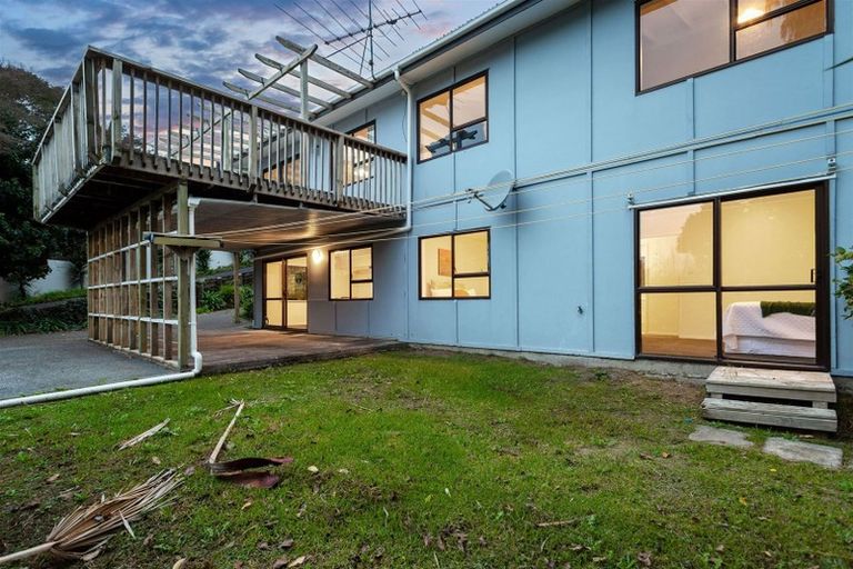 Photo of property in 2/113 Manuka Road, Bayview, Auckland, 0629