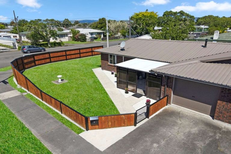 Photo of property in 1-3 Racecourse Road, Awapuni, Palmerston North, 4412