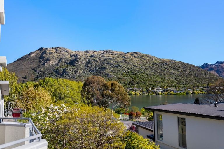 Photo of property in 11 Yewlett Crescent, Frankton, Queenstown, 9300